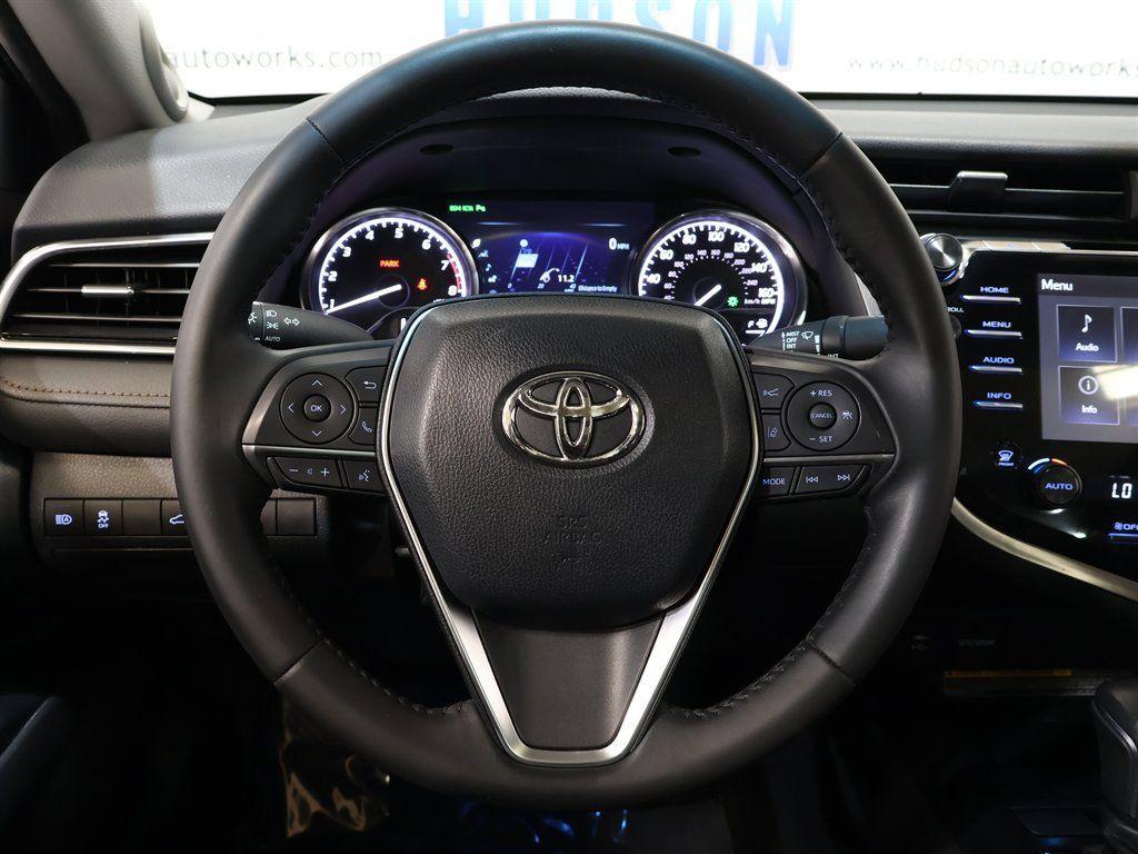 ToyotaCamry17