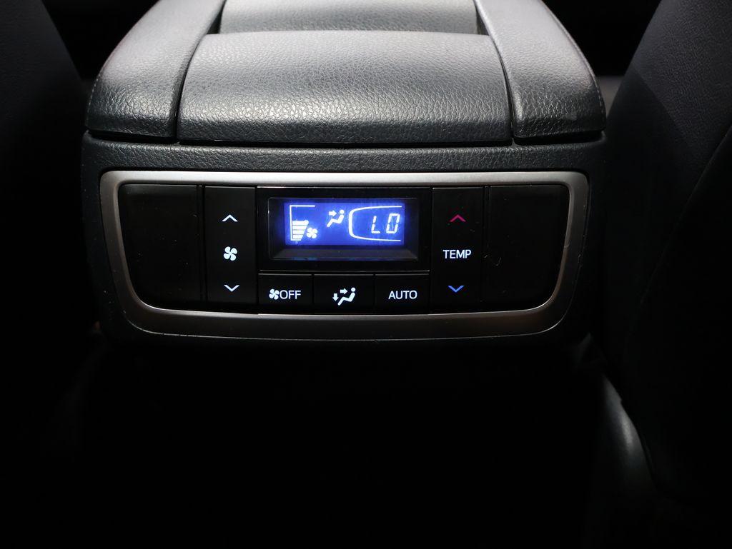 ToyotaHighlander29