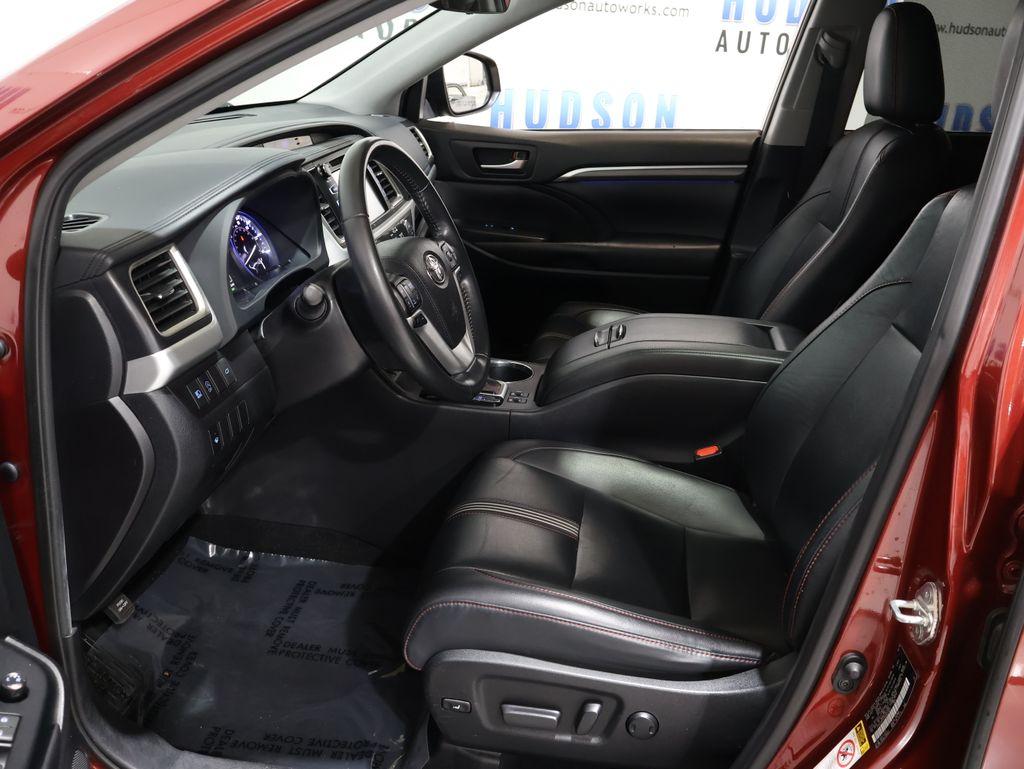 ToyotaHighlander14