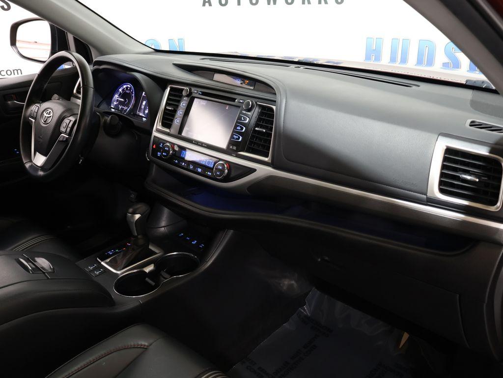 ToyotaHighlander35