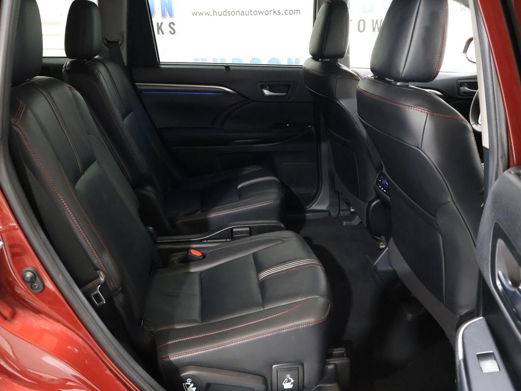 ToyotaHighlander30