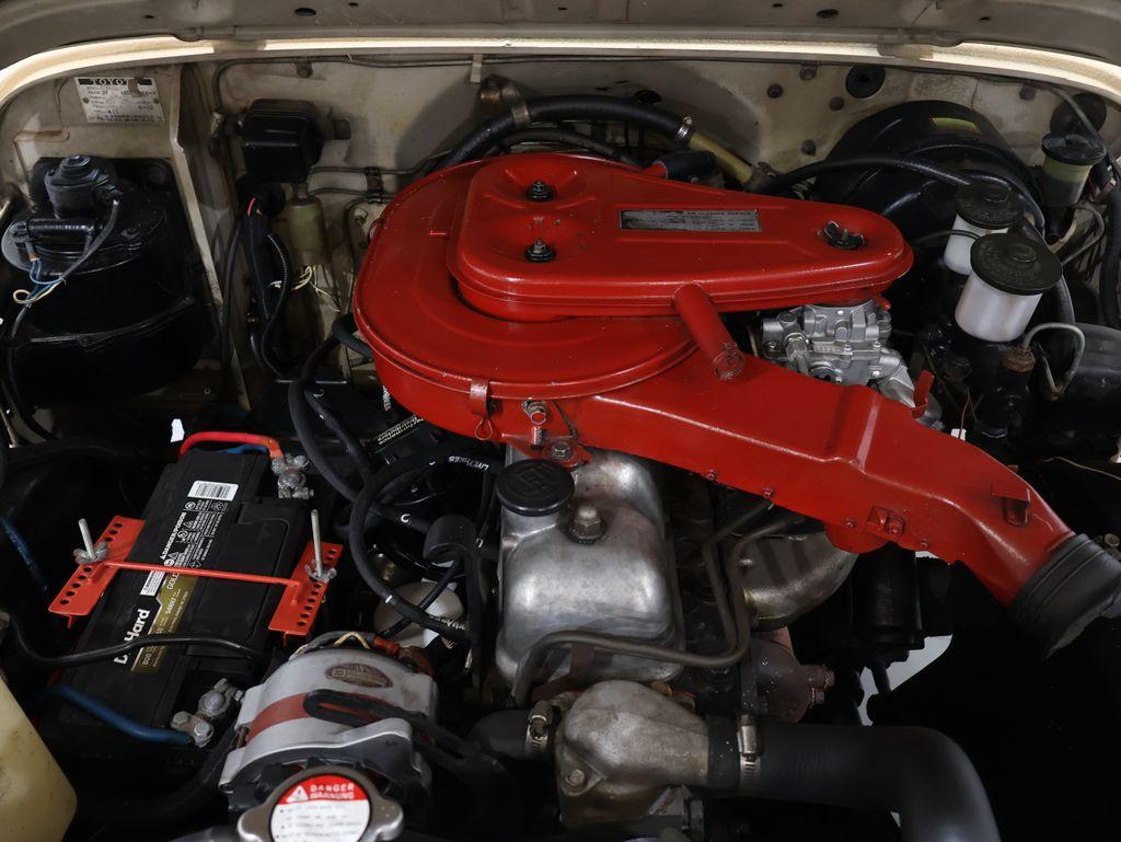 ToyotaLand Cruiser41