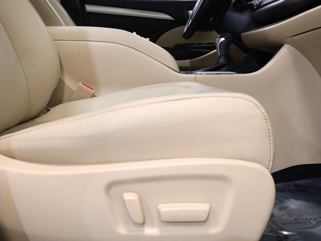 ToyotaHighlander30