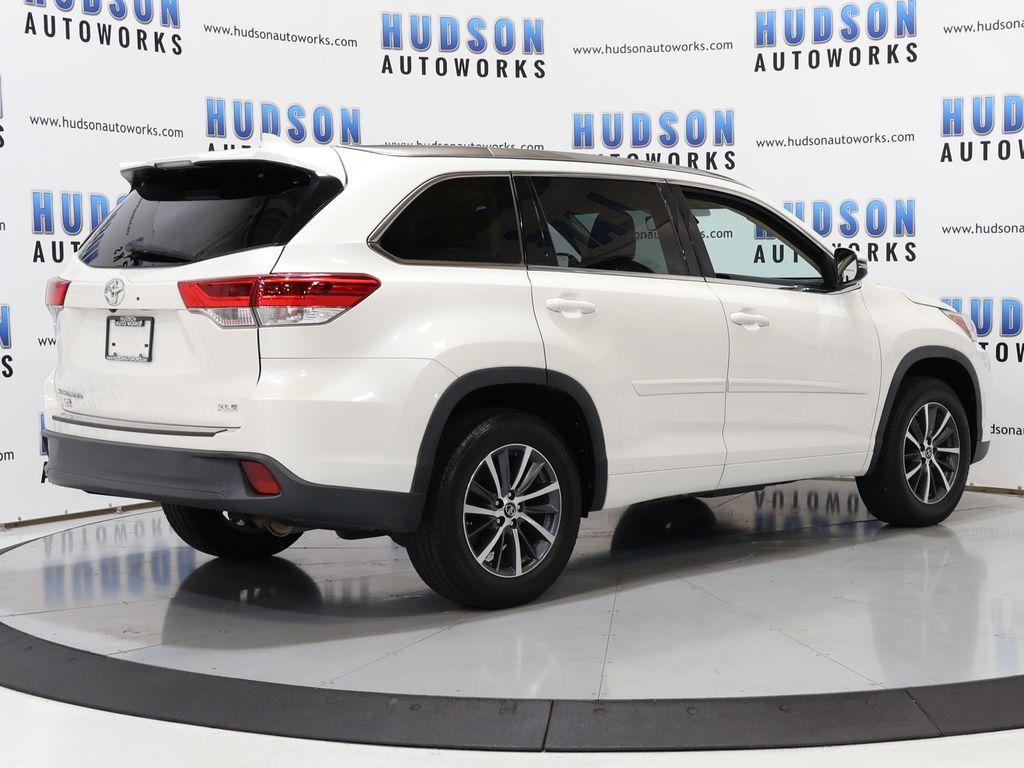 ToyotaHighlander6