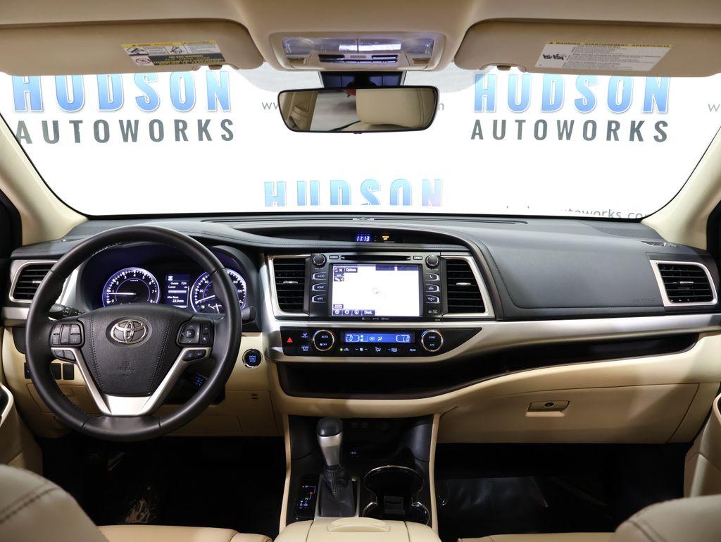 ToyotaHighlander25
