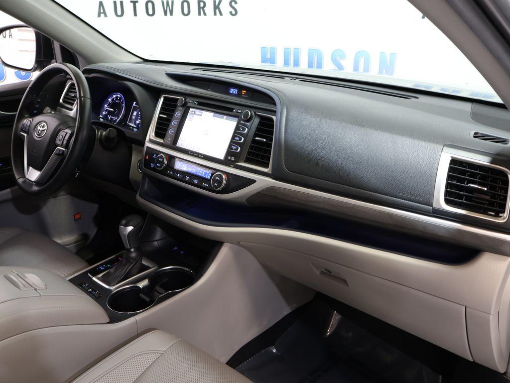 ToyotaHighlander35