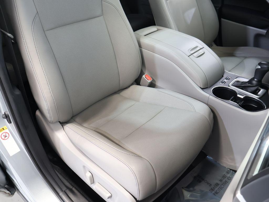 ToyotaHighlander34