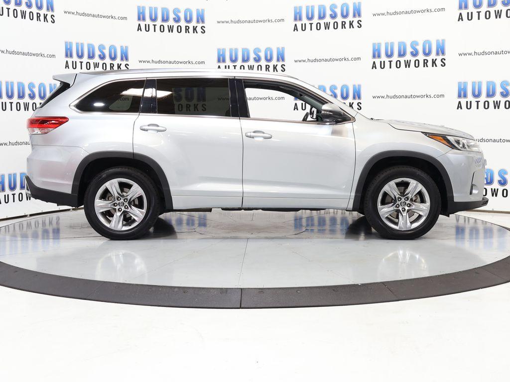 ToyotaHighlander7