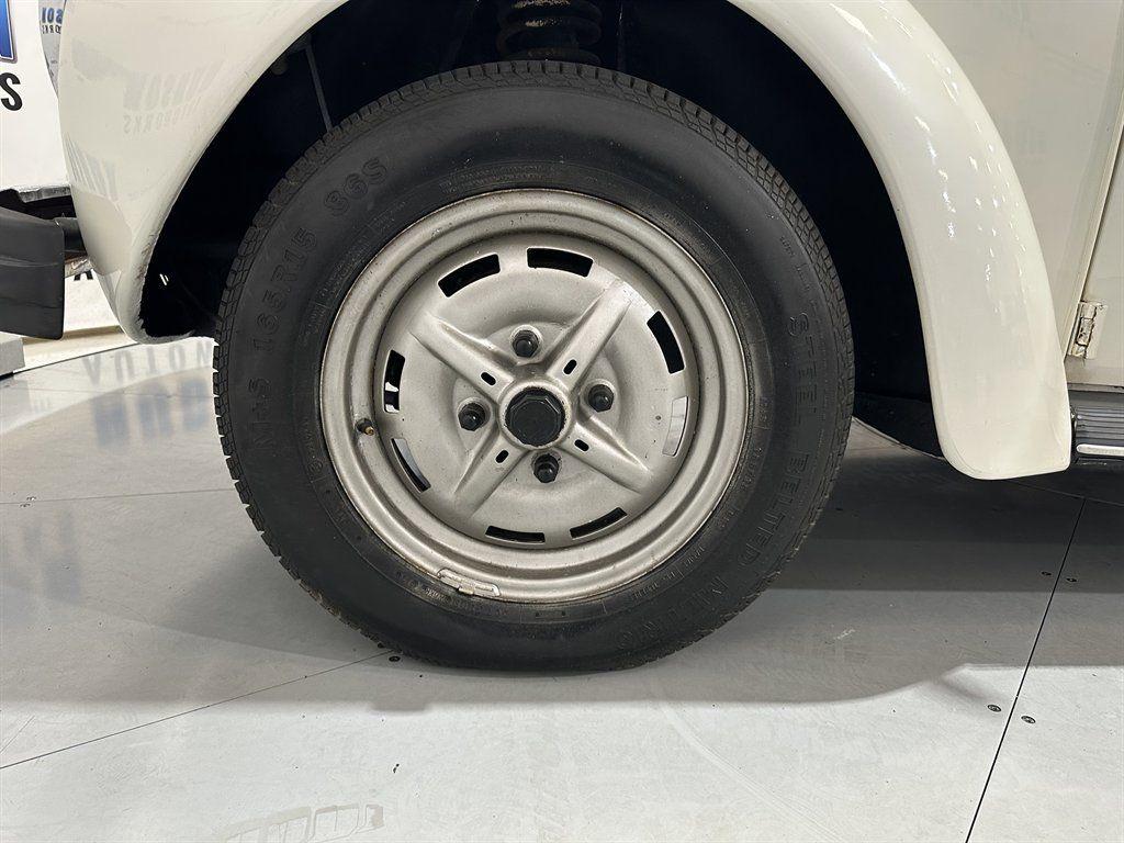 VolkswagenBeetle34