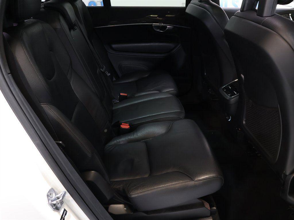 VolvoXC9030