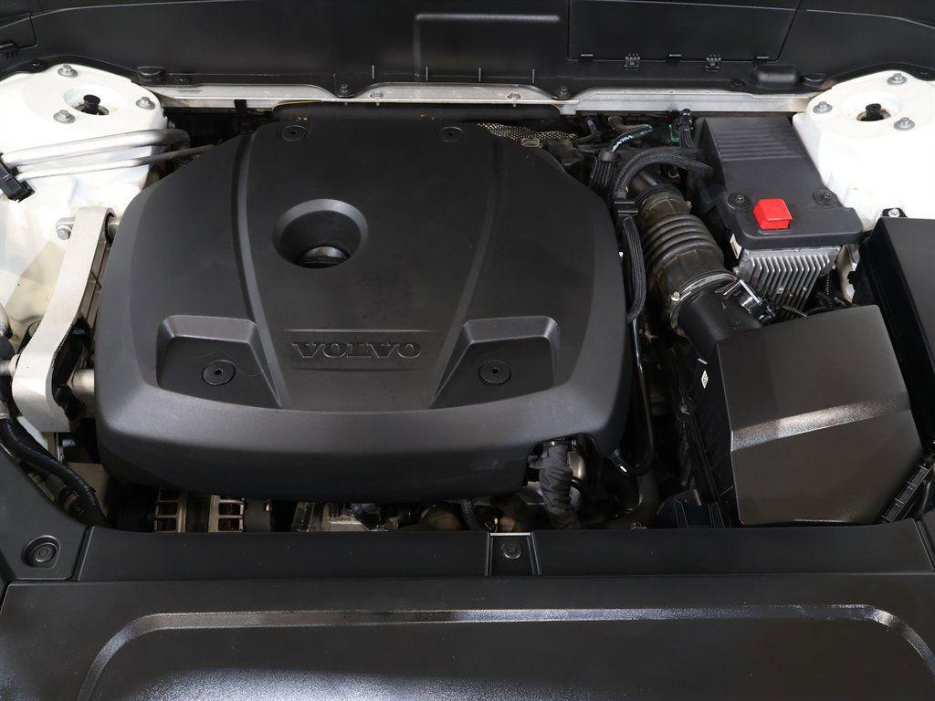 VolvoXC9044
