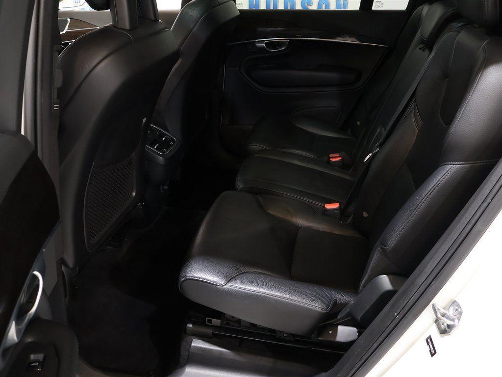 VolvoXC9026