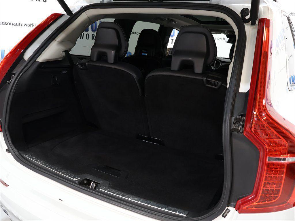 VolvoXC9035