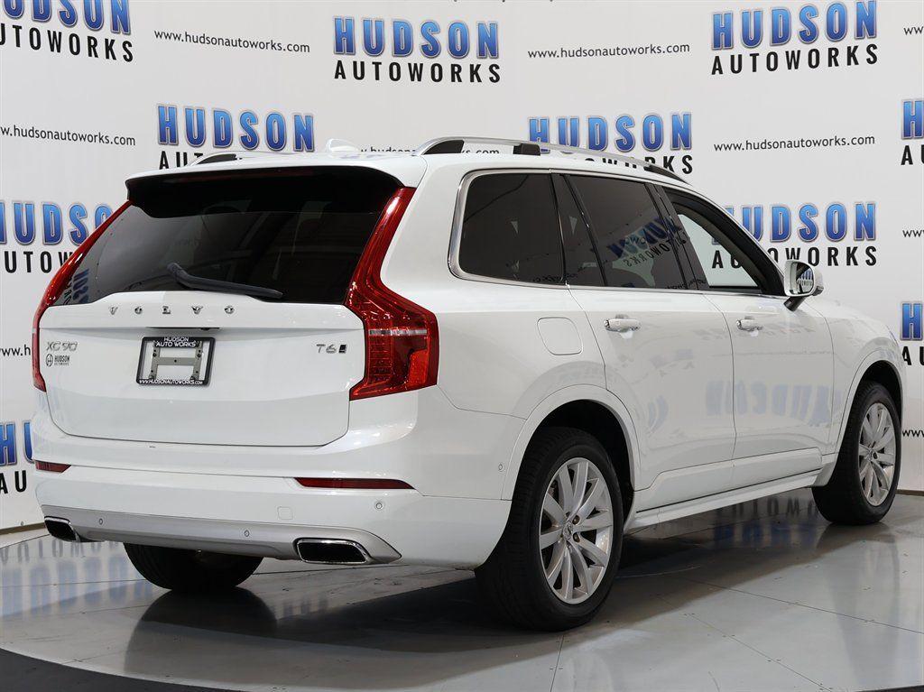 VolvoXC906