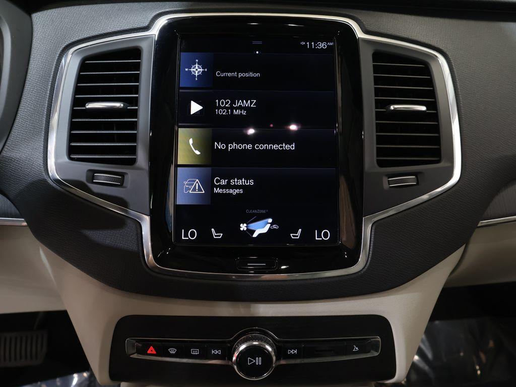 VolvoXC9017