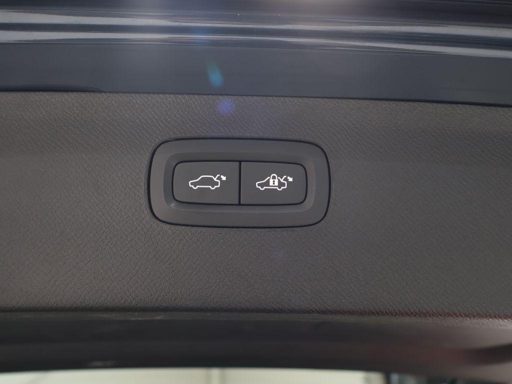 VolvoXC9034