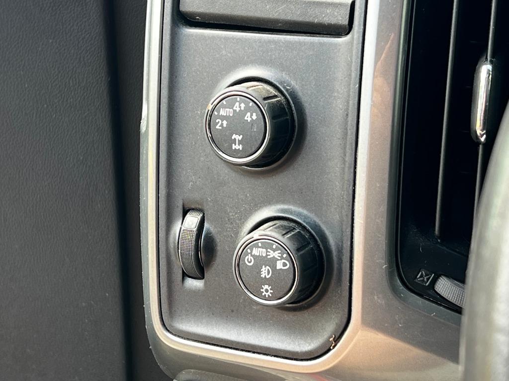 ChevroletSilverado 150024