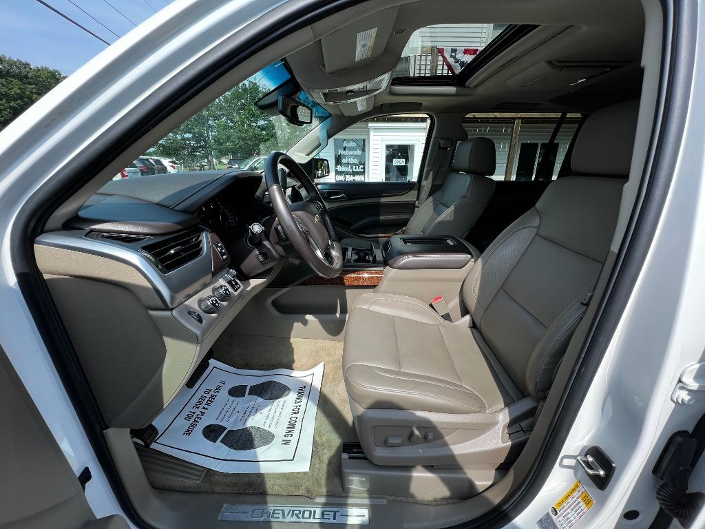 ChevroletSuburban12