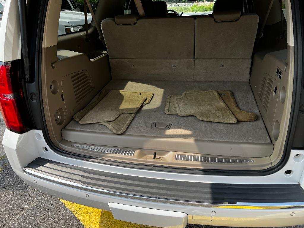 ChevroletSuburban16