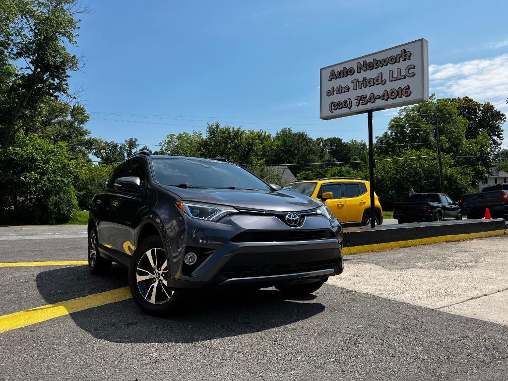 ToyotaRAV42