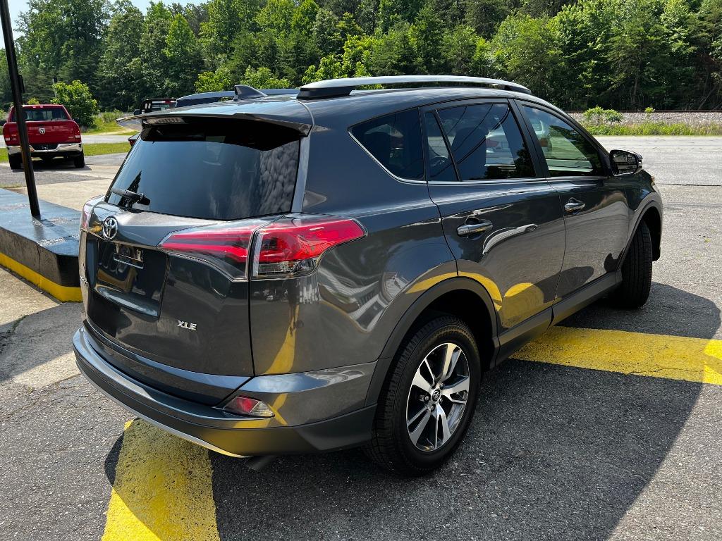 ToyotaRAV47