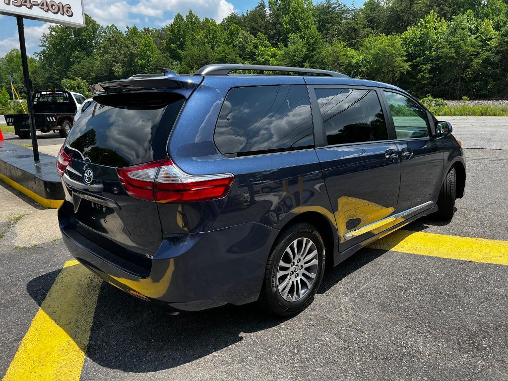 ToyotaSienna6