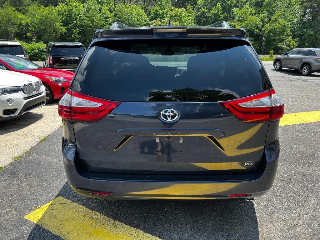 ToyotaSienna5