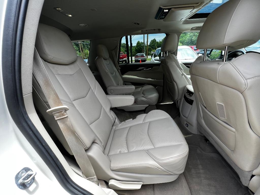 CadillacEscalade19