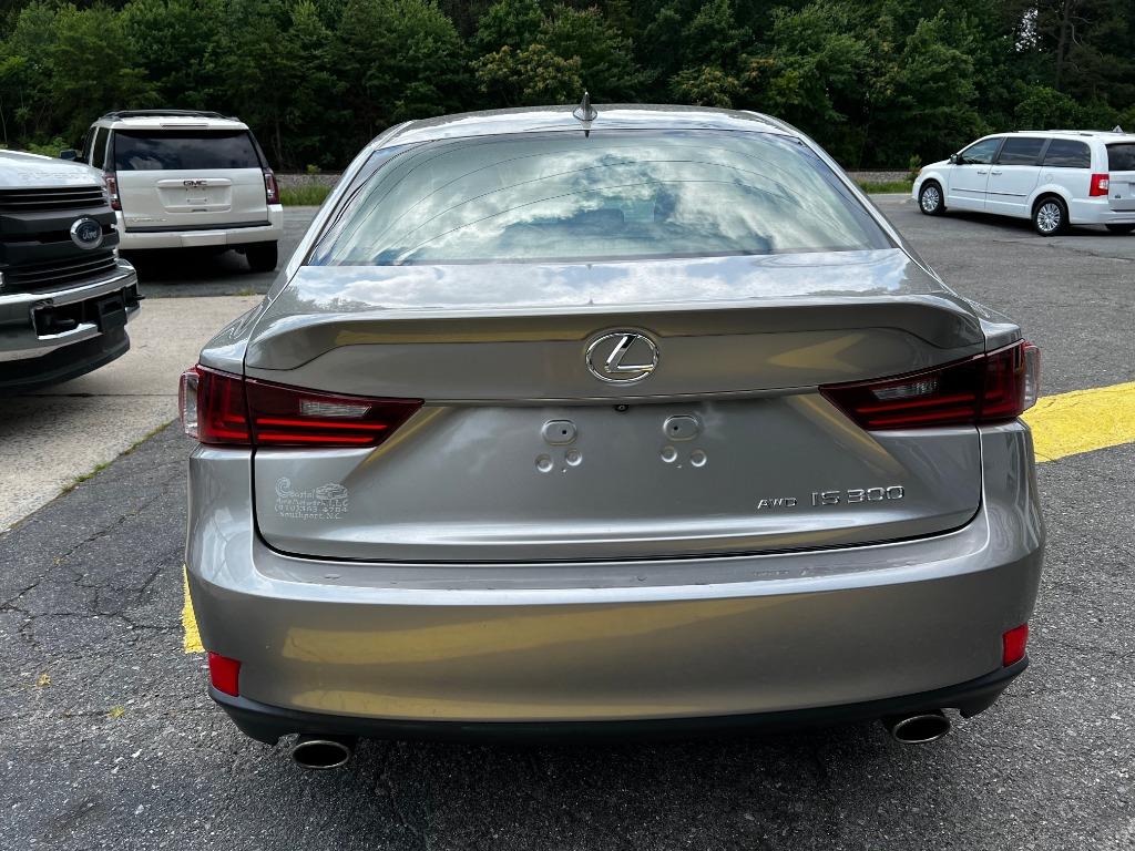 LexusIS 3005