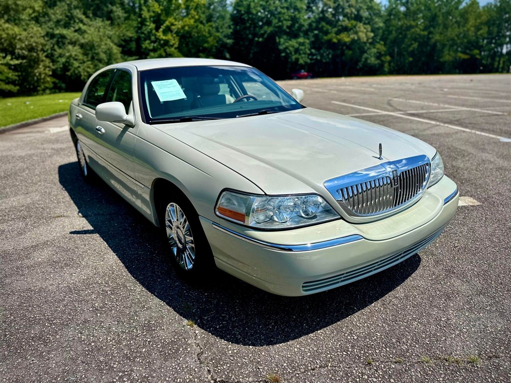 Interstate Auto Sales WR, 1856 Watson Blvd., Warner Robins GA 31093