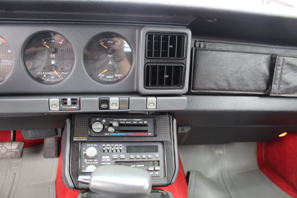 1986 Pontiac Firebird 16