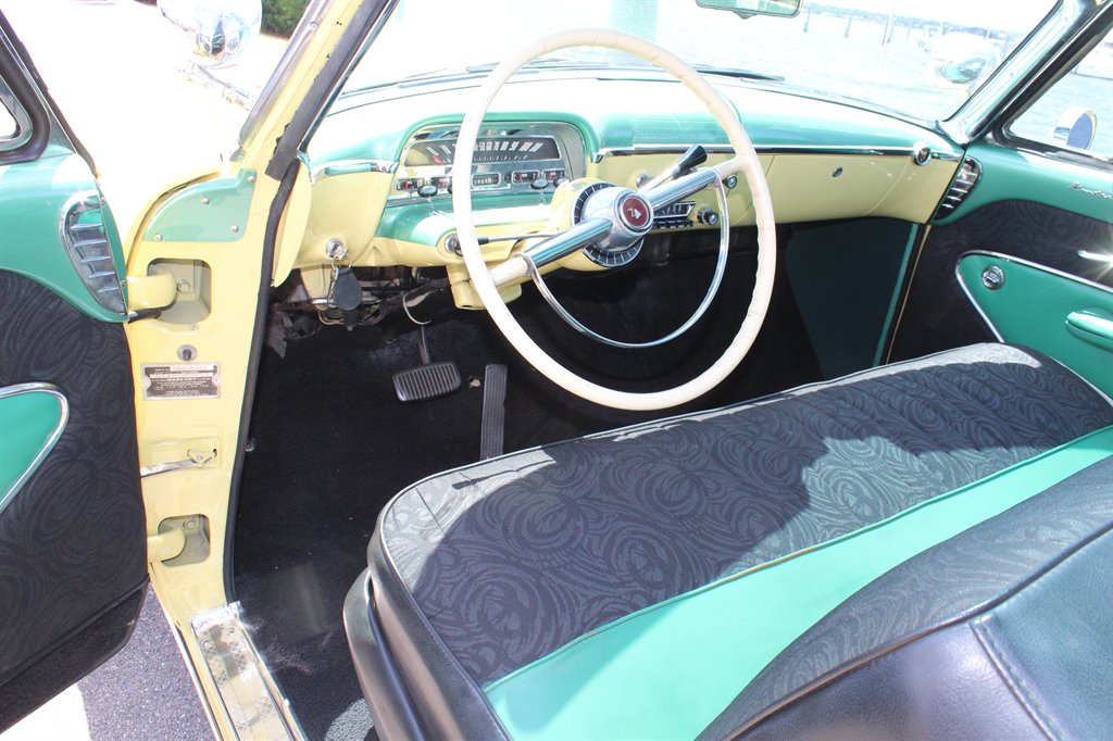 1954 Mercury Monterey 11