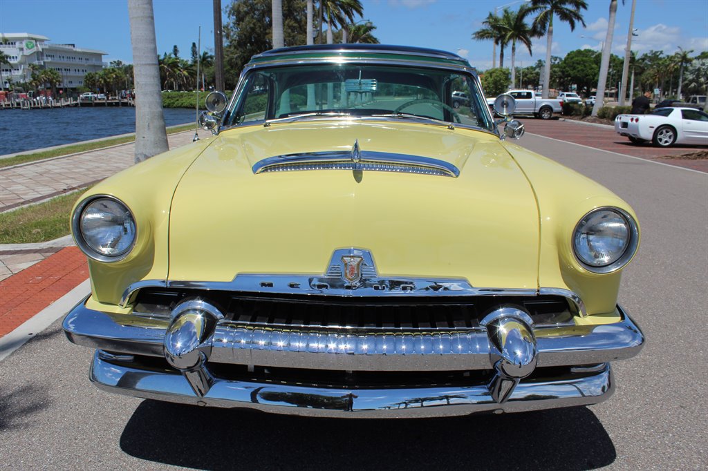 1954 Mercury Monterey 2