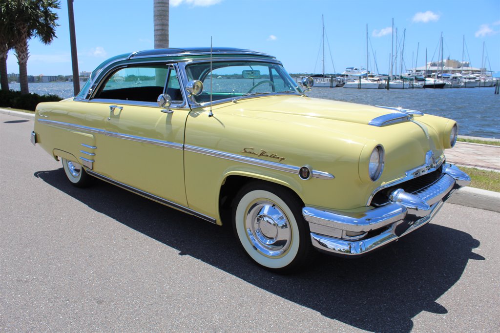 1954 Mercury Monterey 1