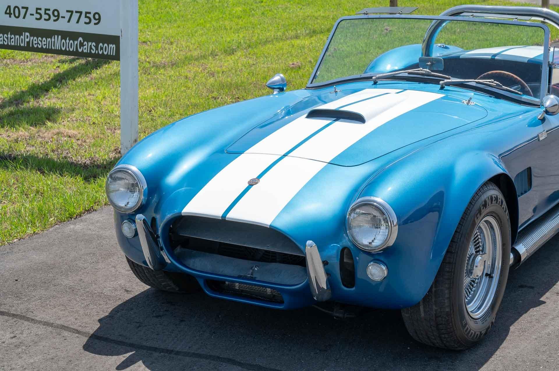1965 Ford Cobra 21