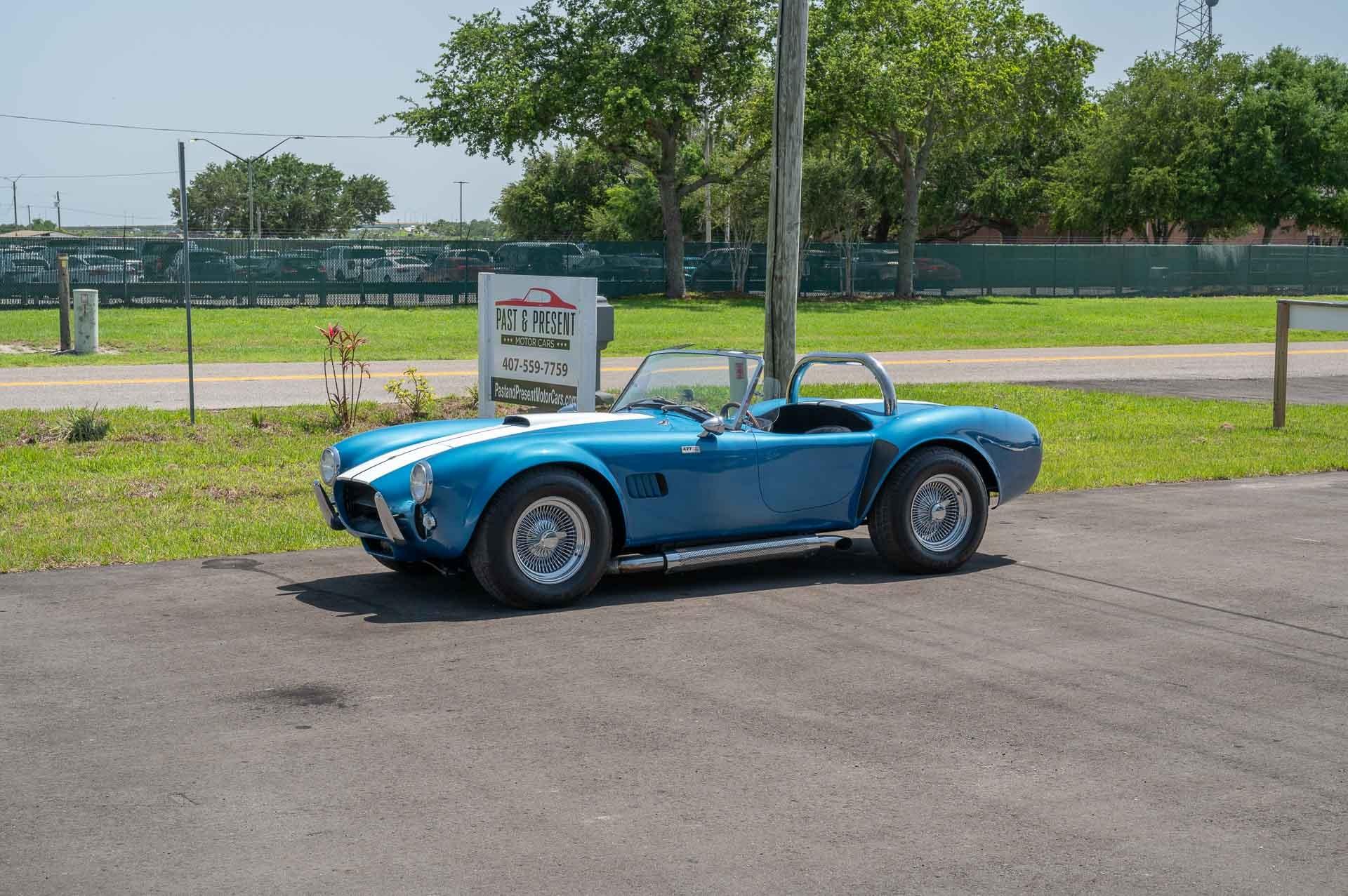1965 Ford Cobra 15