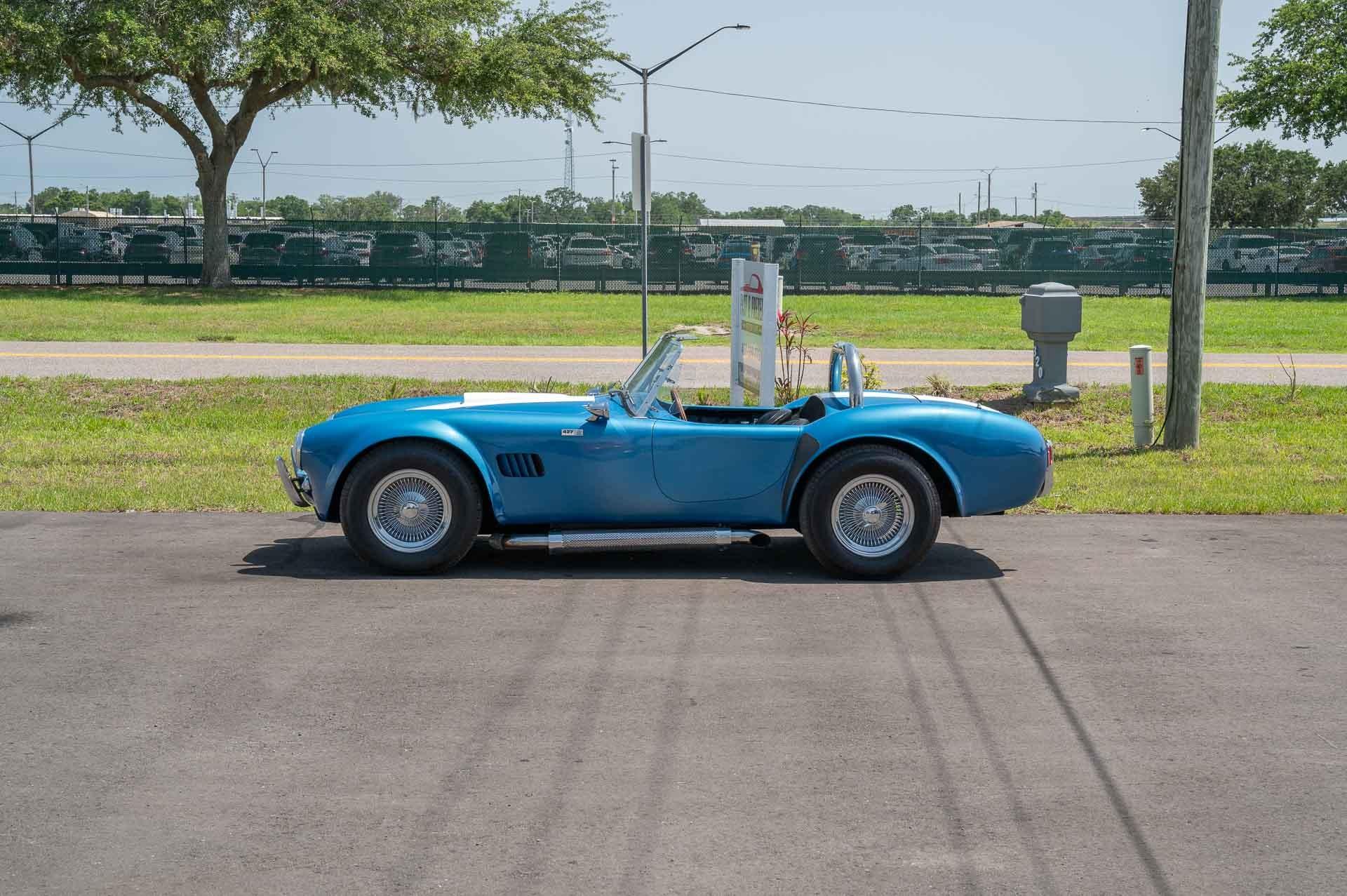 1965 Ford Cobra 2