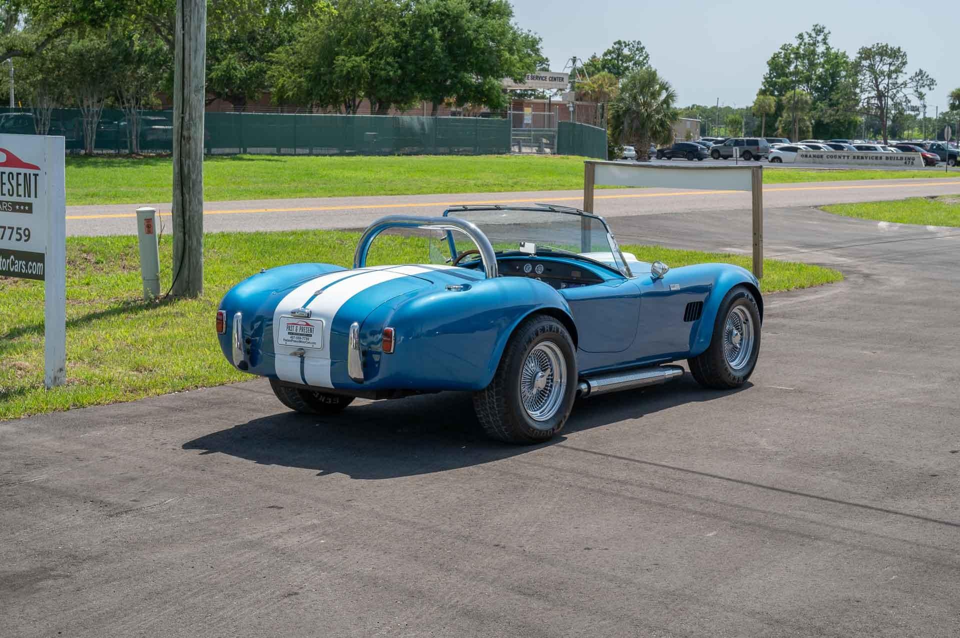 1965 Ford Cobra 5