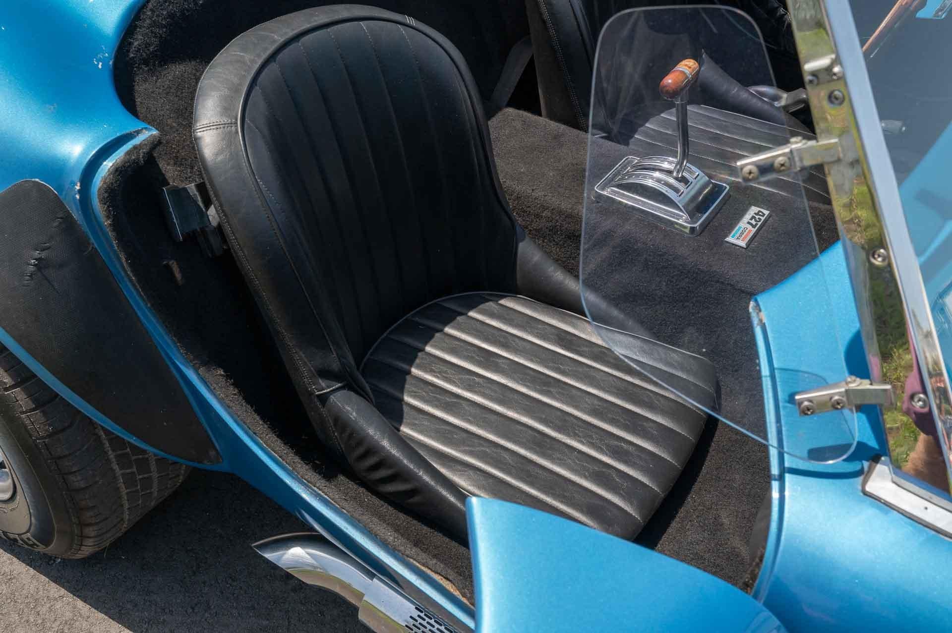 1965 Ford Cobra 35