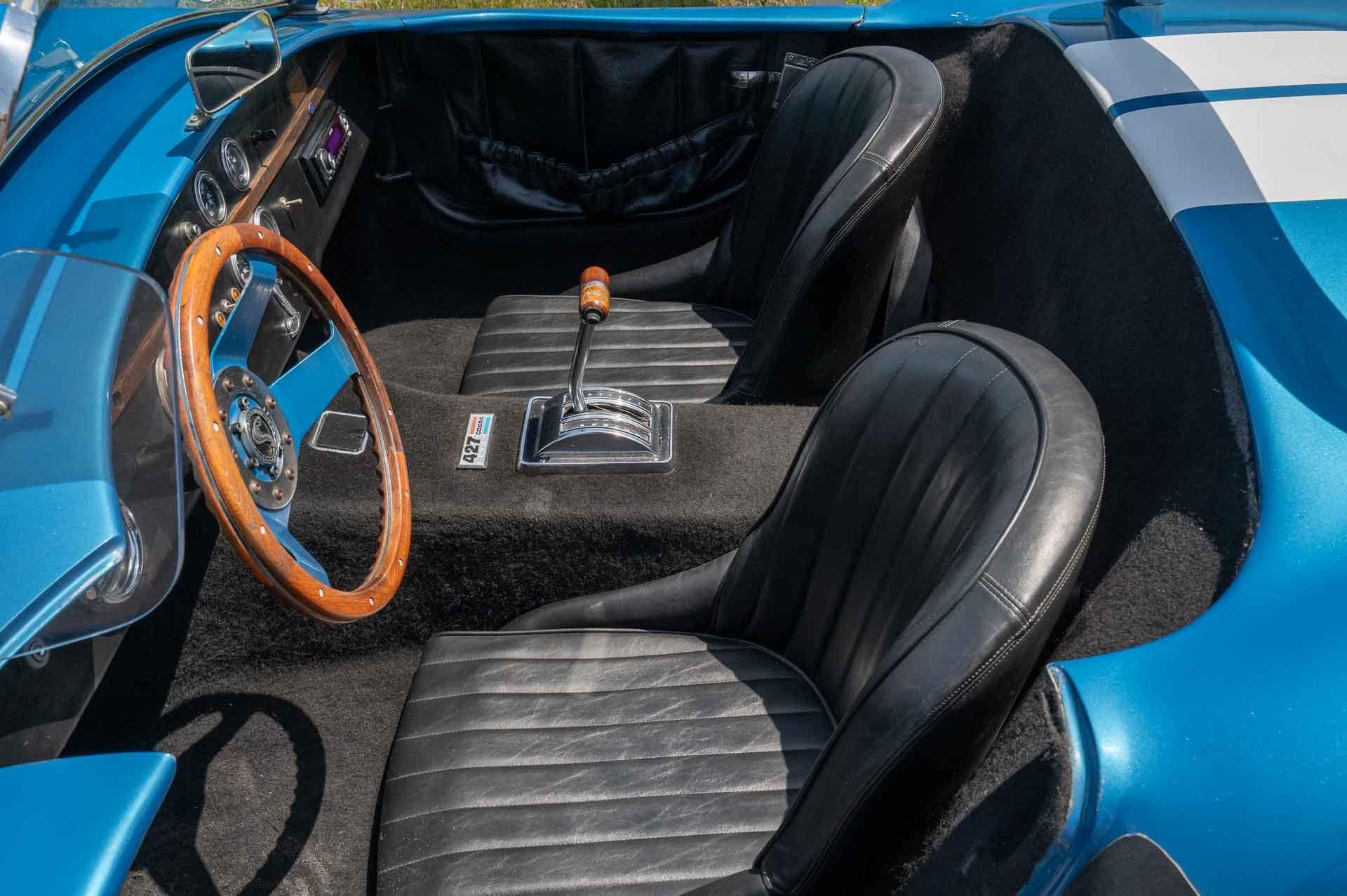 1965 Ford Cobra 9