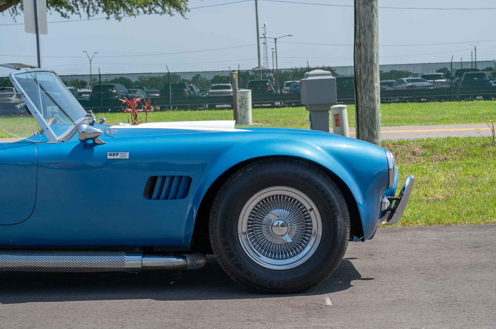 1965 Ford Cobra 27