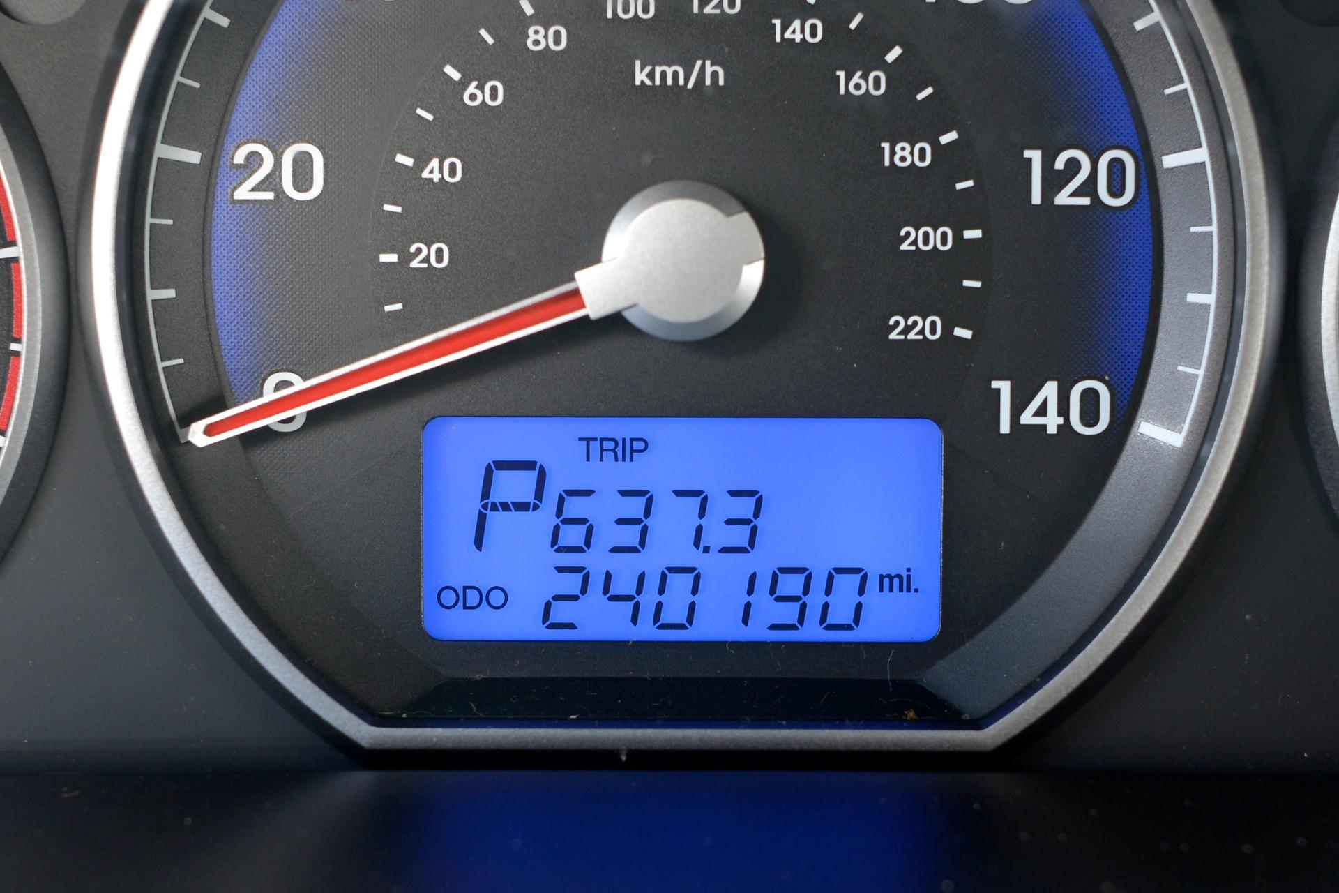 2011 Hyundai Santa Fe 76