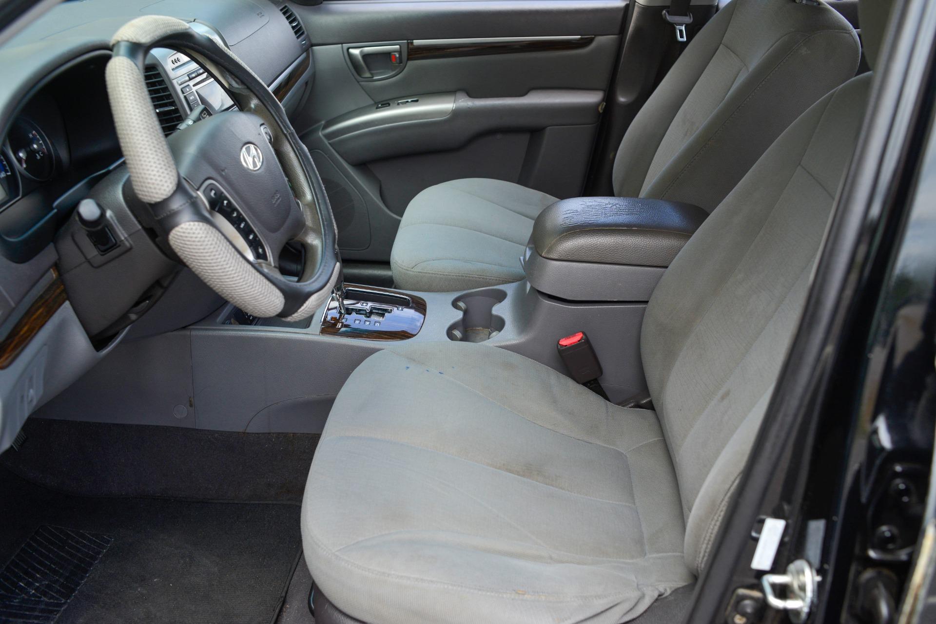 2011 Hyundai Santa Fe 8