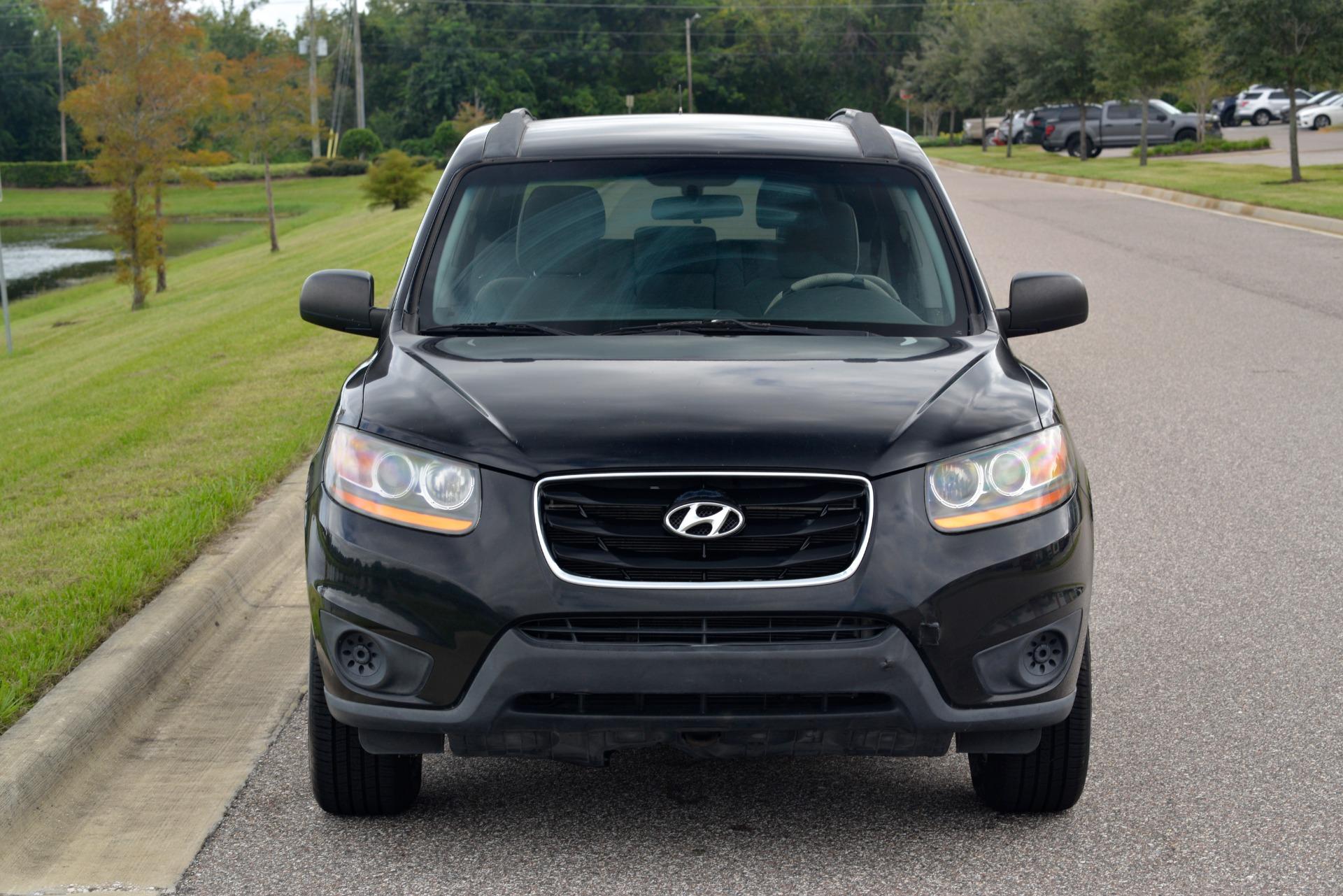 2011 Hyundai Santa Fe 29