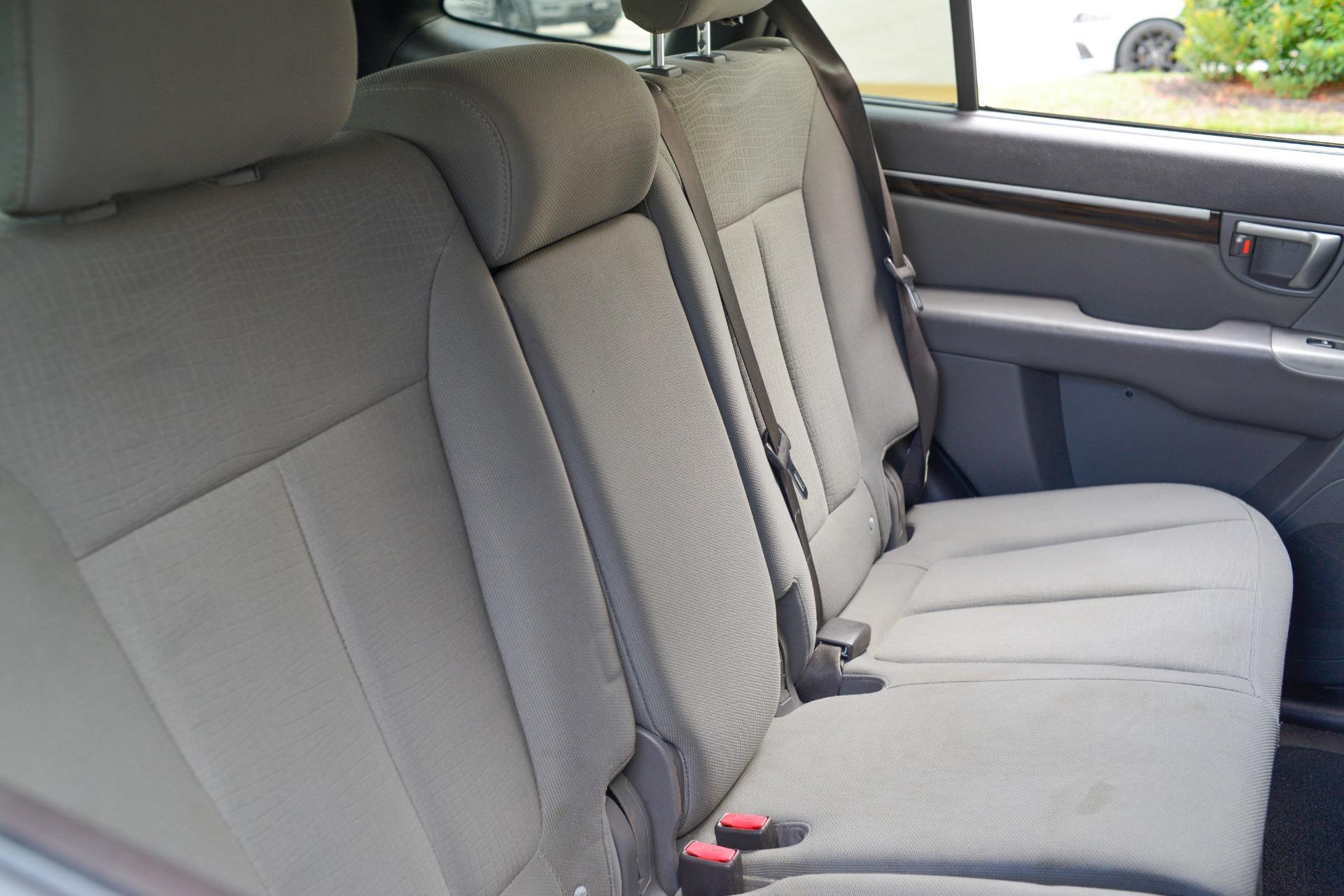 2011 Hyundai Santa Fe 10