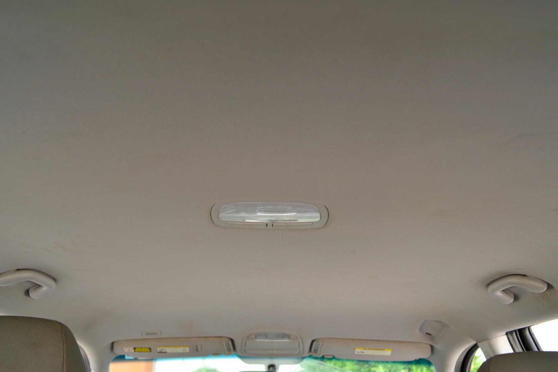 2011 Hyundai Santa Fe 57