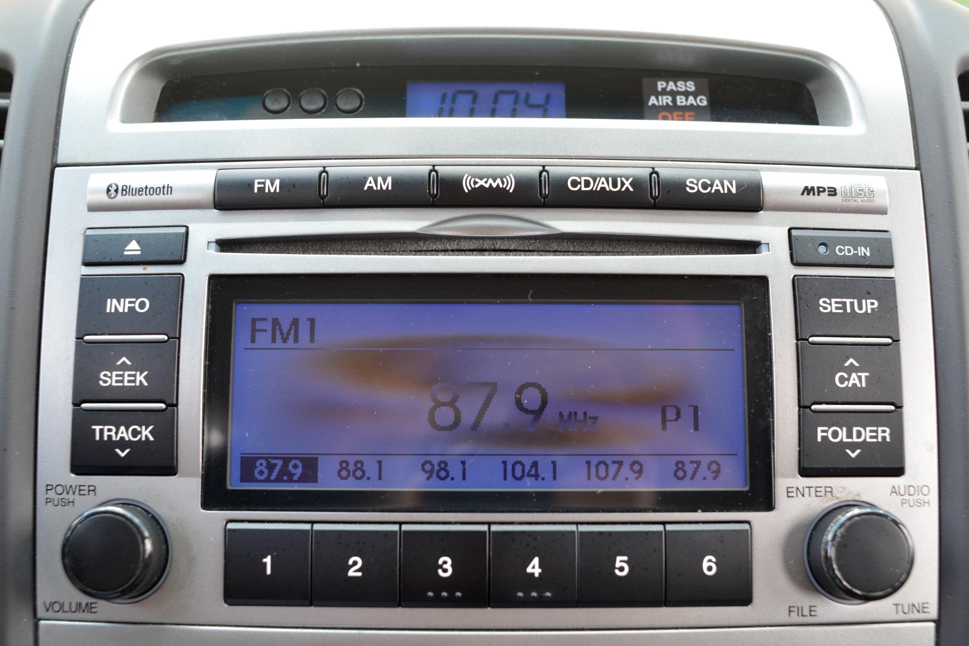 2011 Hyundai Santa Fe 77
