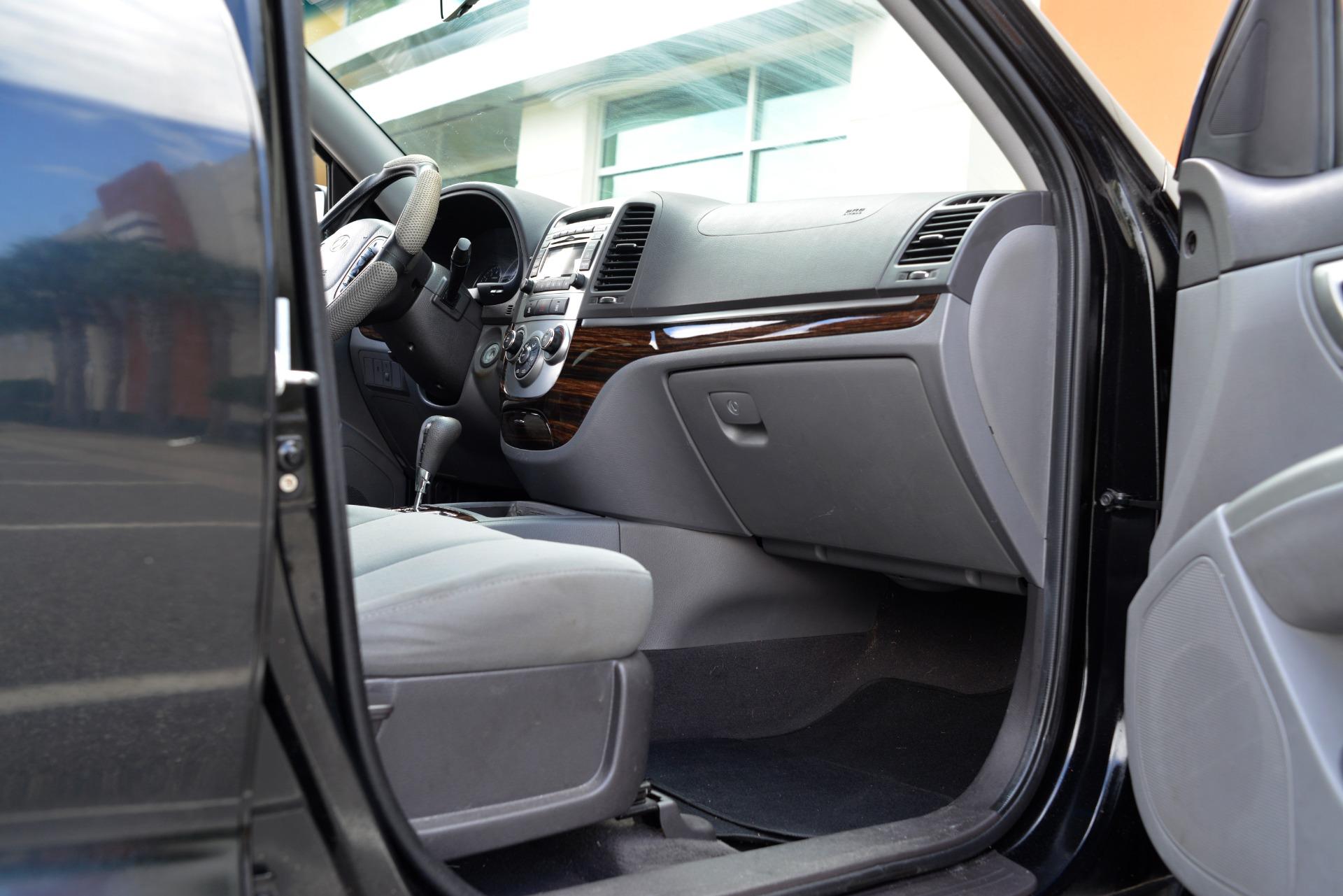 2011 Hyundai Santa Fe 72