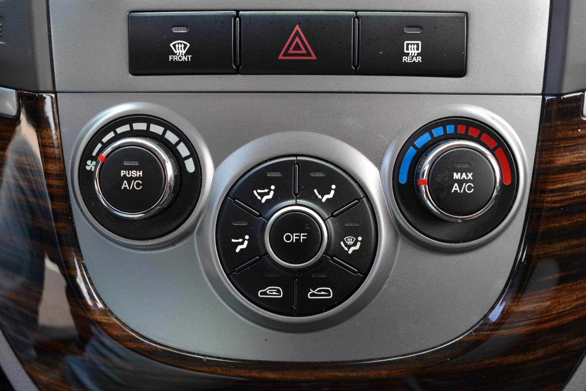 2011 Hyundai Santa Fe 78