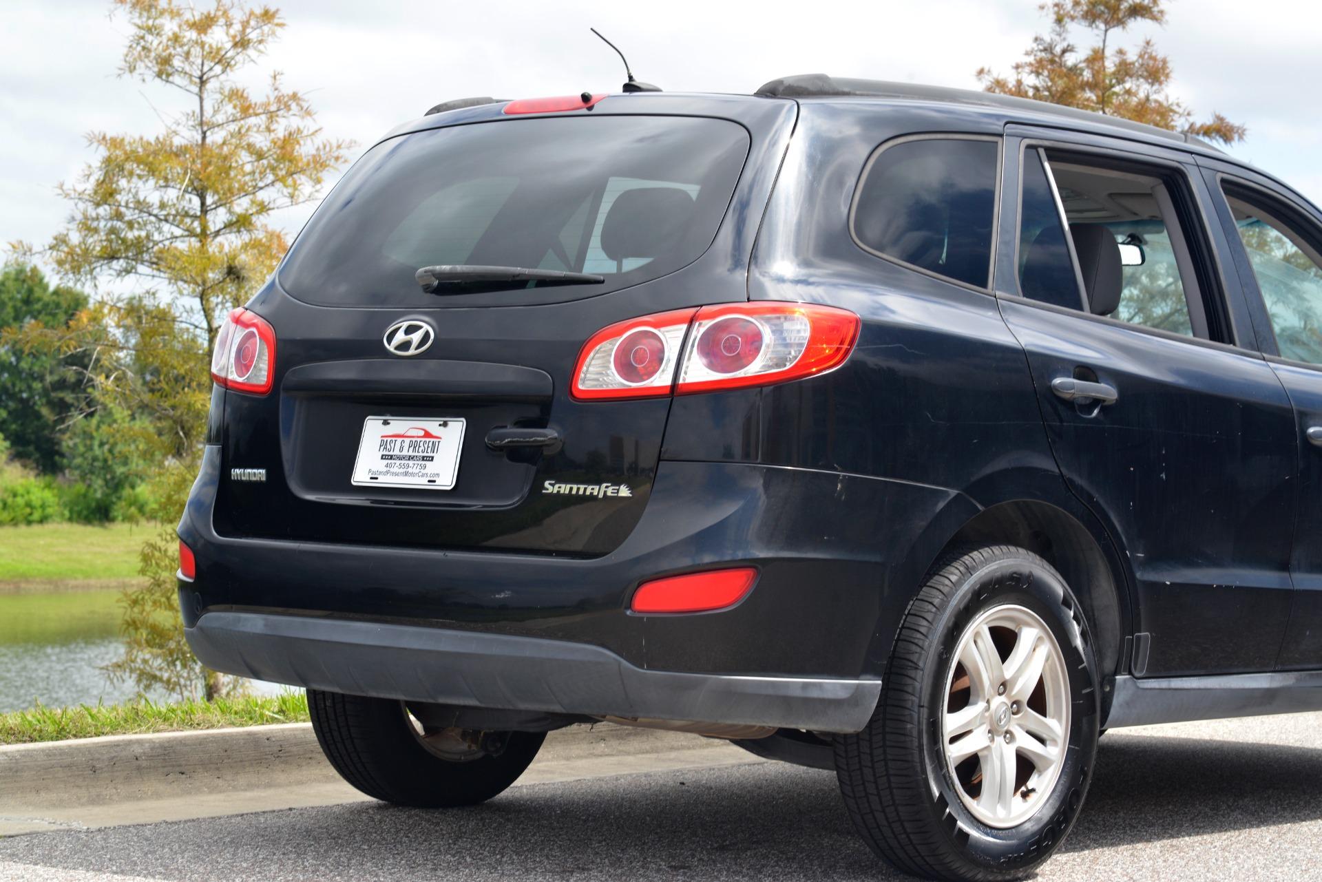 2011 Hyundai Santa Fe 45
